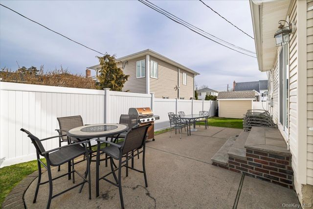 3643 Woodward Avenue, Seaford, NY 11783