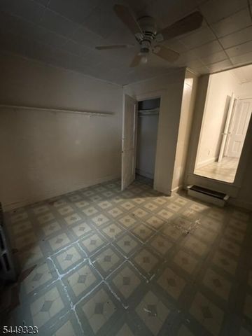 14 Wakeman Ave, Newark City, NJ 07104