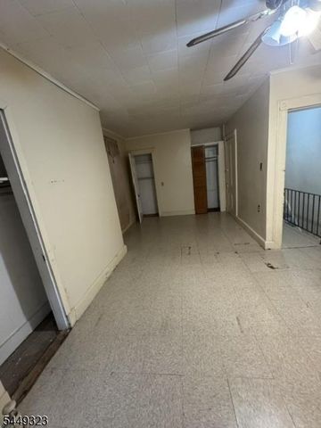 14 Wakeman Ave, Newark City, NJ 07104