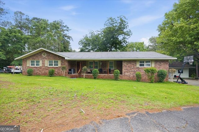 1052 Howard Roberts Road, Gray, GA 31032
