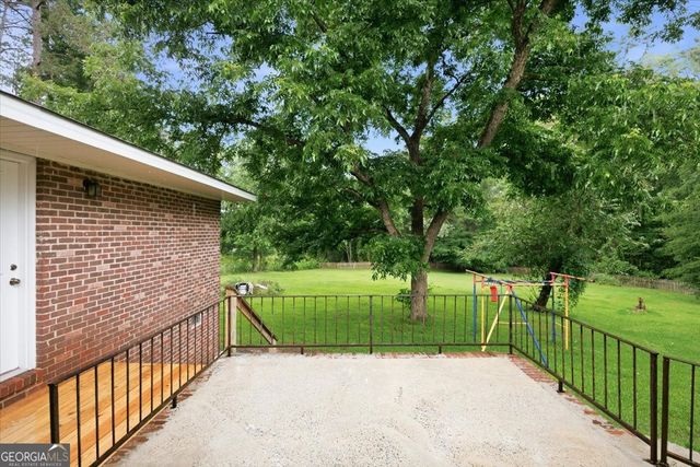 1052 Howard Roberts Road, Gray, GA 31032
