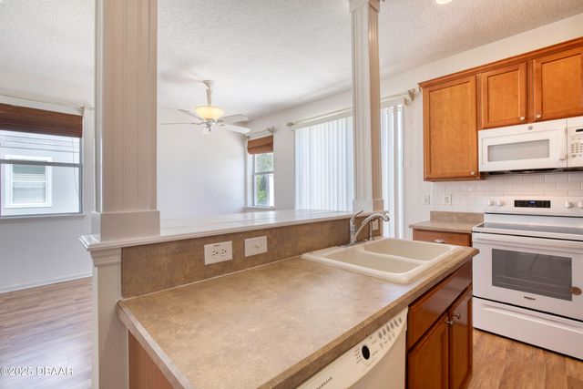 637 Mount Olympus Boulevard, New Smyrna Beach, FL 32168