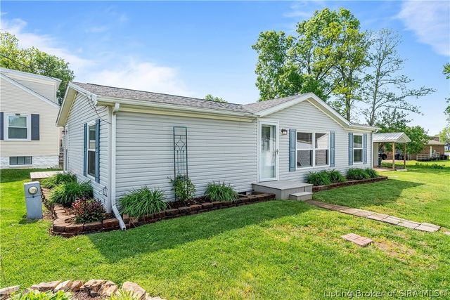 1711 McDonald Lane, New Albany, IN 47150