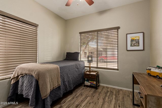 2052 N HOLGUIN Way, Chandler, AZ 85225