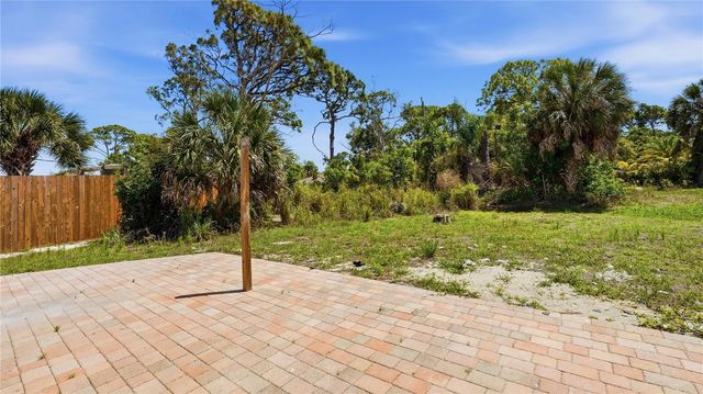 561 YALE ROAD, Venice, FL 34293