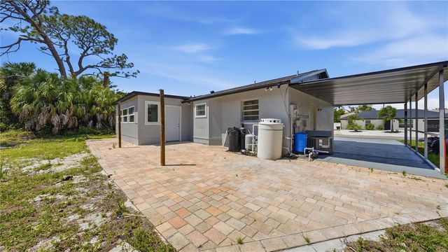 561 YALE ROAD, Venice, FL 34293