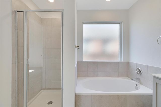 2524 Four Waters LOOP, Georgetown, TX 78628