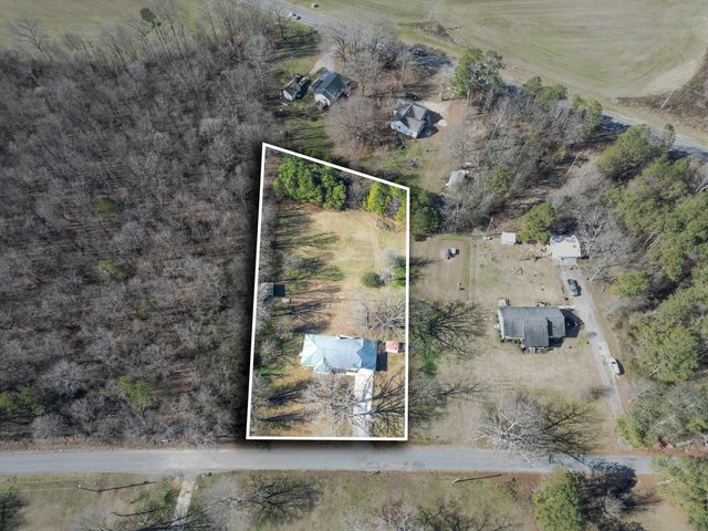 2237 County Road 685 Road, Sylvania, AL 35988