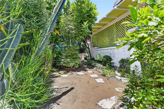 1756 Vista Del Mar, Los Angeles, CA 90028