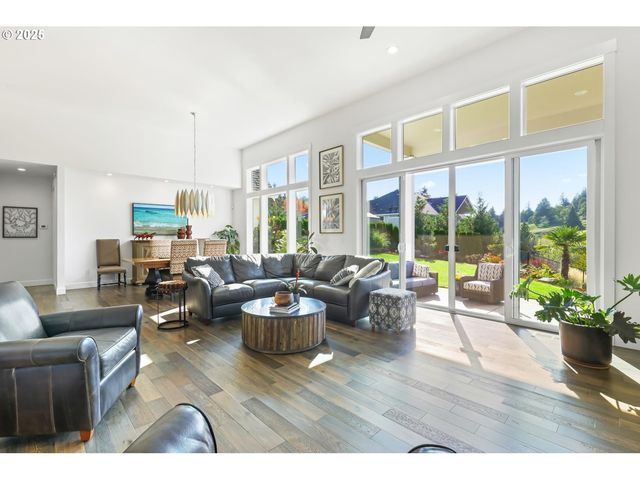 3691 Se ATHERTON Ave, Gresham, OR 97080