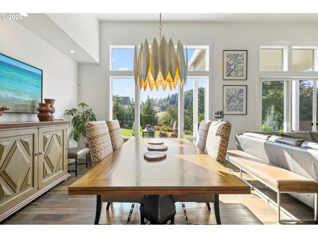 3691 Se ATHERTON Ave, Gresham, OR 97080