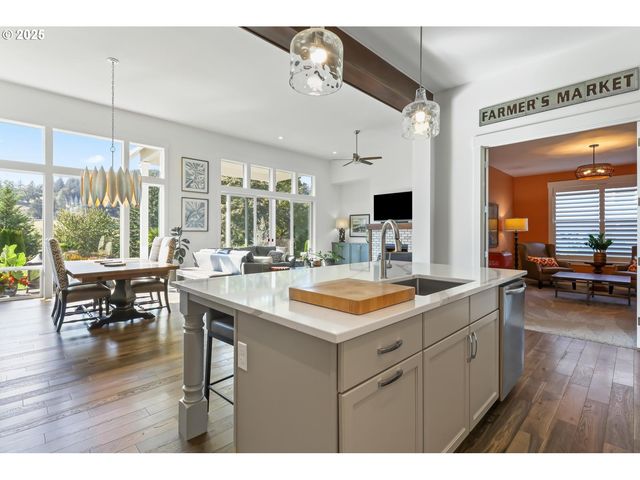 3691 Se ATHERTON Ave, Gresham, OR 97080