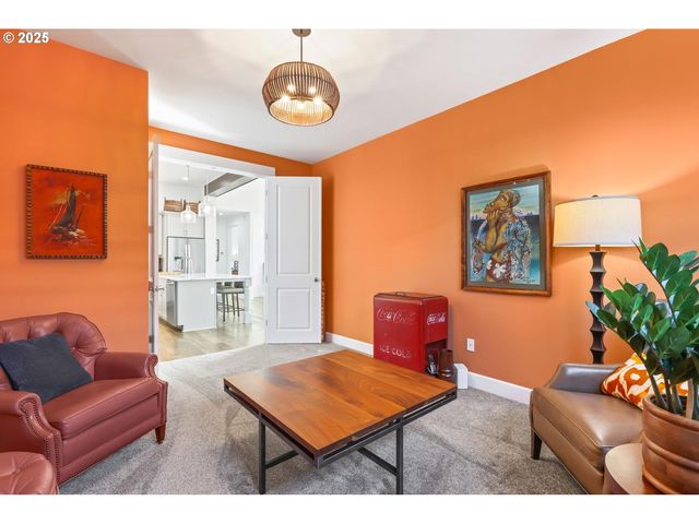 3691 Se ATHERTON Ave, Gresham, OR 97080