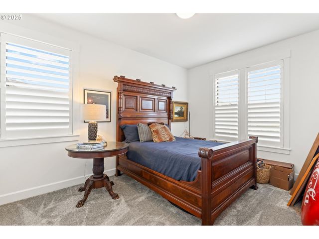 3691 Se ATHERTON Ave, Gresham, OR 97080