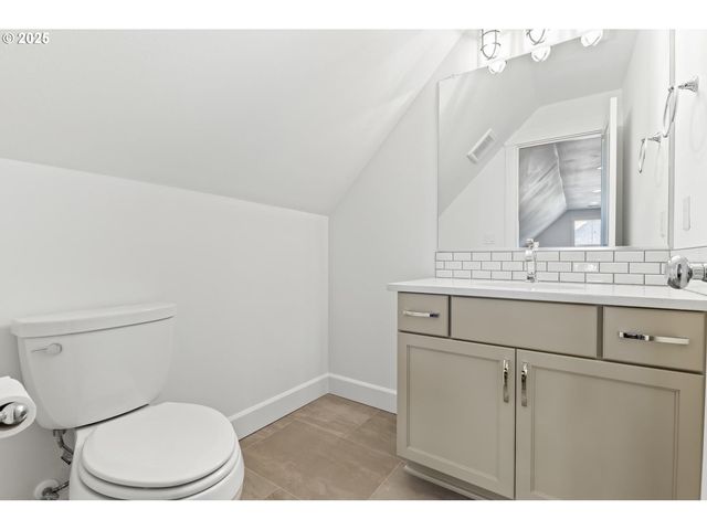 3691 Se ATHERTON Ave, Gresham, OR 97080