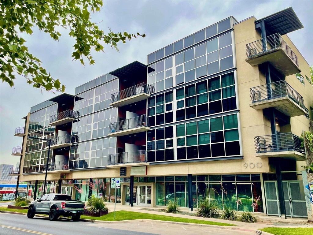 601 E Brushy ST 204, Austin, TX 78702