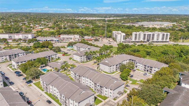15410 SW 284th St 8208, Homestead, FL 33033