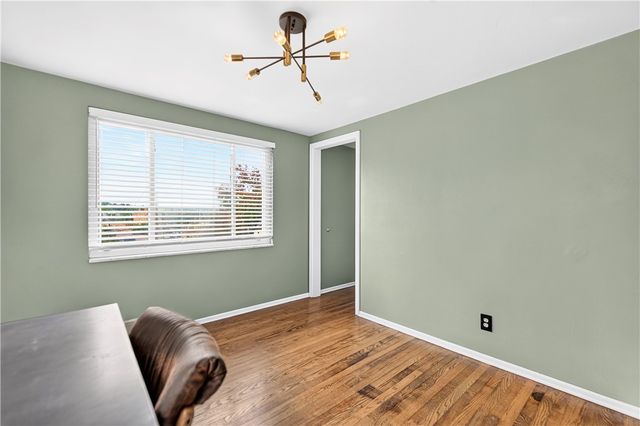 297 Patterson Ave, Bridgeville, PA 15017