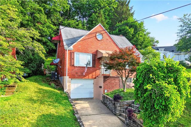 297 Patterson Ave, Bridgeville, PA 15017