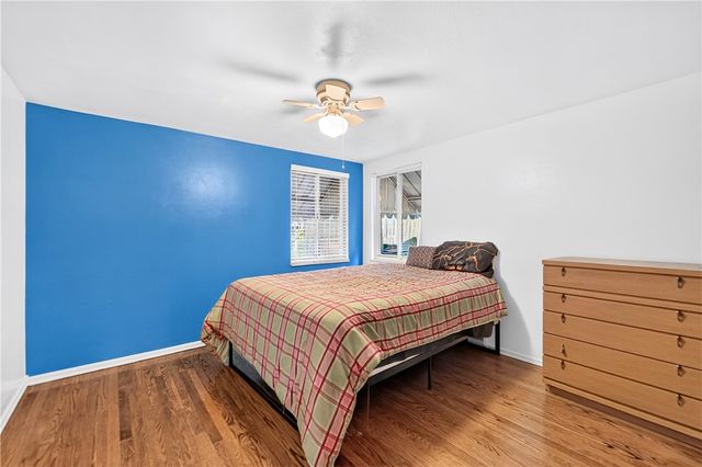 297 Patterson Ave, Bridgeville, PA 15017