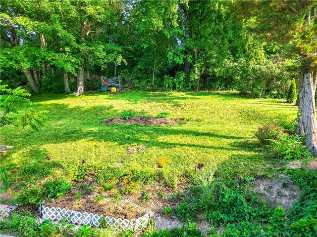 297 Patterson Ave, Bridgeville, PA 15017