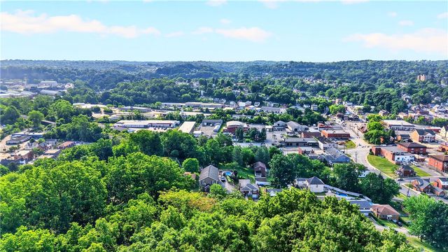 297 Patterson Ave, Bridgeville, PA 15017