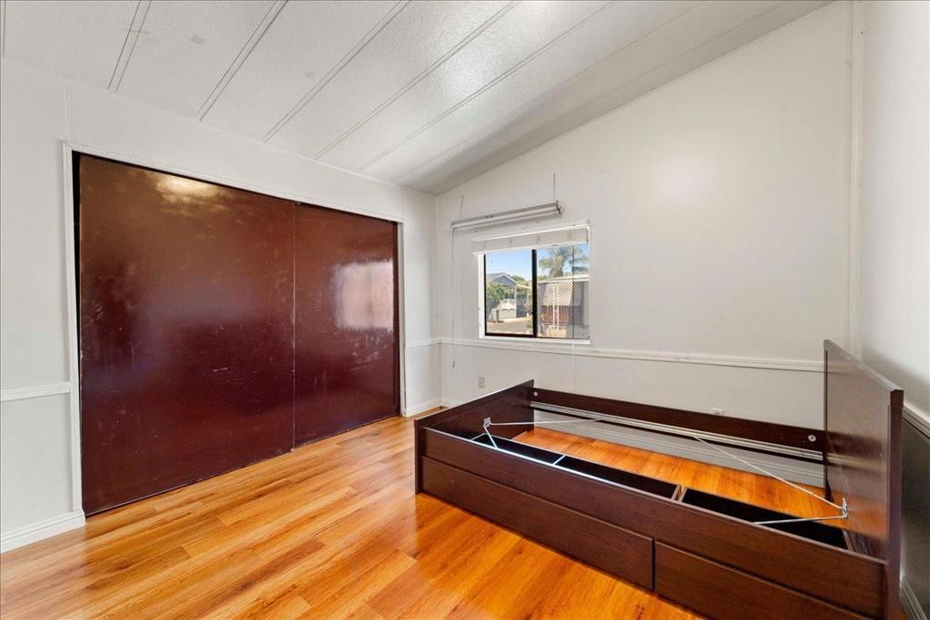 Image 19 of property listing at 2580 Senter Road 476, San Jose, CA 95111