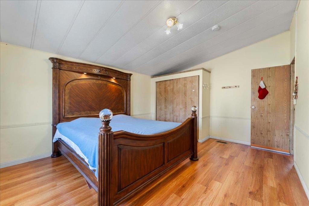 Image 21 of property listing at 2580 Senter Road 476, San Jose, CA 95111