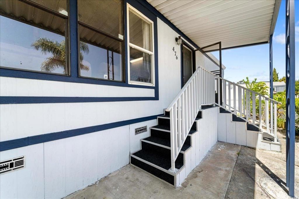 Image 25 of property listing at 2580 Senter Road 476, San Jose, CA 95111