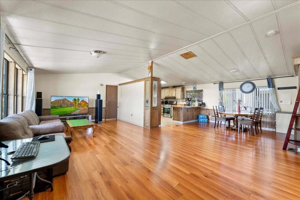 Image 8 of property listing at 2580 Senter Road 476, San Jose, CA 95111
