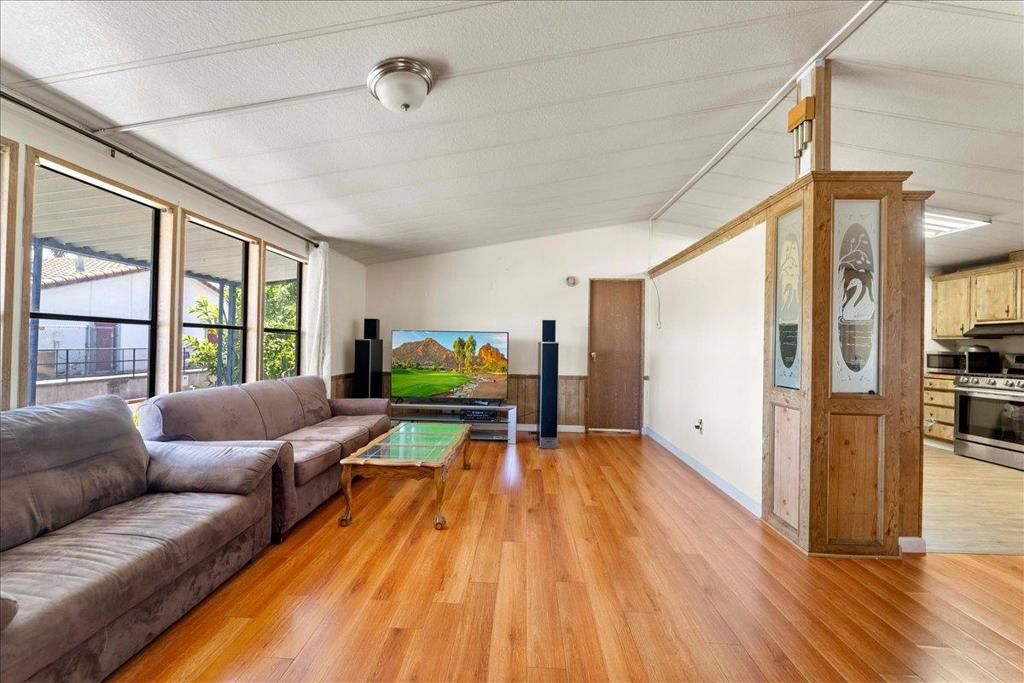 Image 9 of property listing at 2580 Senter Road 476, San Jose, CA 95111