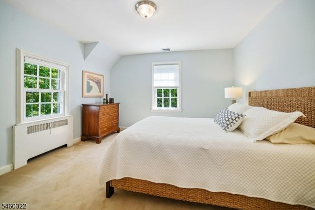 31 Claremont Ave, Maplewood Twp., NJ 07040