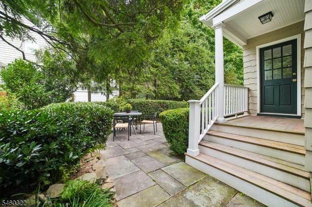 31 Claremont Ave, Maplewood Twp., NJ 07040