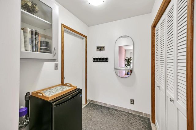 2138 Edgewood DRIVE, Grafton, WI 53024
