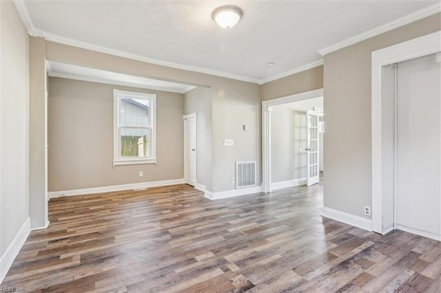 221 S Hope ST, Hampton, VA 23663