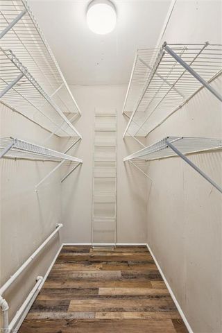 221 S Hope ST, Hampton, VA 23663