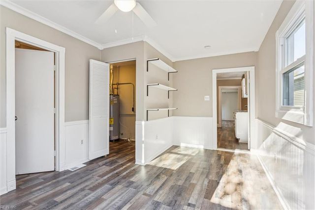 221 S Hope ST, Hampton, VA 23663