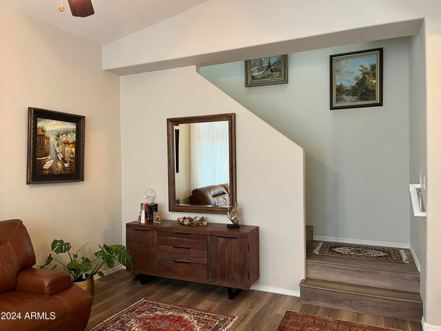 2416 W DUSTY WREN Drive, Phoenix, AZ 85085