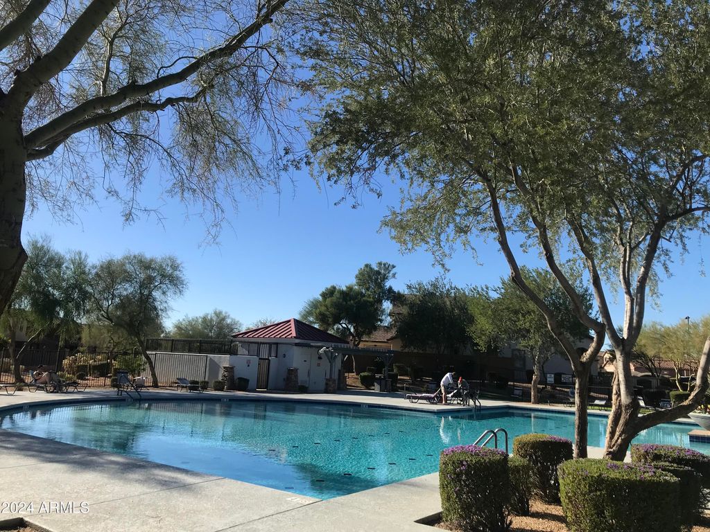 2416 W DUSTY WREN Drive, Phoenix, AZ 85085 — photo 5