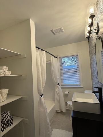 618 9th Avenue NW, New Brighton, MN 55112