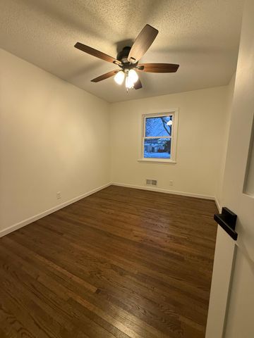 618 9th Avenue NW, New Brighton, MN 55112