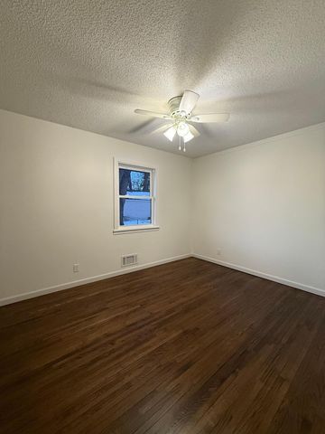 618 9th Avenue NW, New Brighton, MN 55112