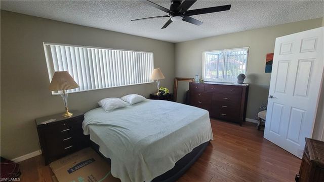 1642 SE 39th TER, Cape Coral, FL 33904