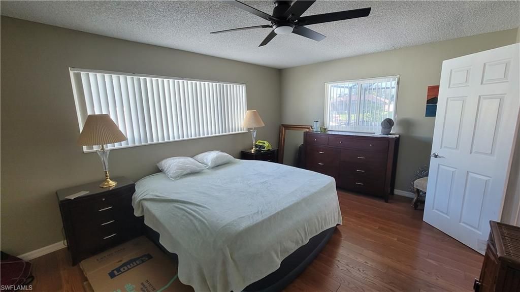 Image 19 of property listing at 1642 SE 39th TER, Cape Coral, FL 33904