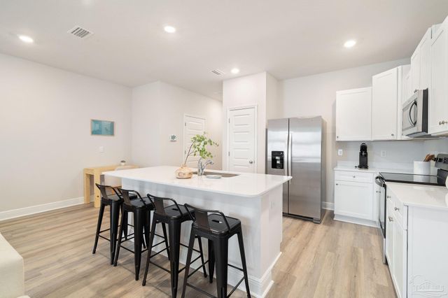 5677 Stellarjay St, Gulf Breeze, FL 32563