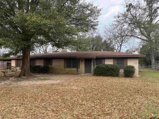 270 Fairway, Rusk, TX 75785