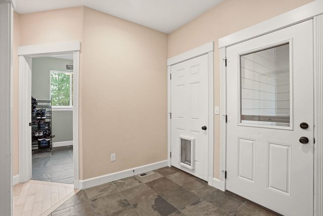 4020 S Saltese Lake Rd, Greenacres, WA 99016