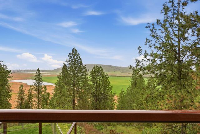 4020 S Saltese Lake Rd, Greenacres, WA 99016