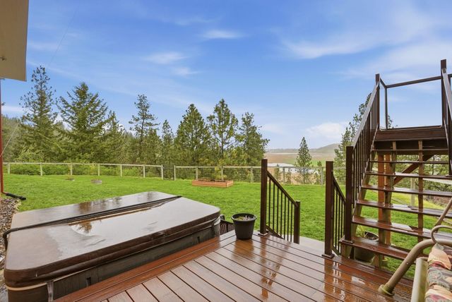 4020 S Saltese Lake Rd, Greenacres, WA 99016