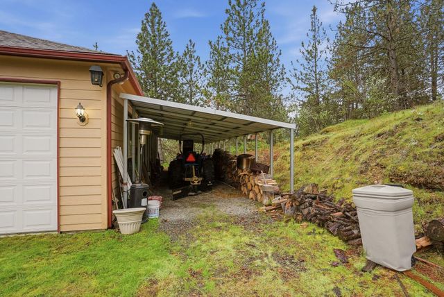 4020 S Saltese Lake Rd, Greenacres, WA 99016